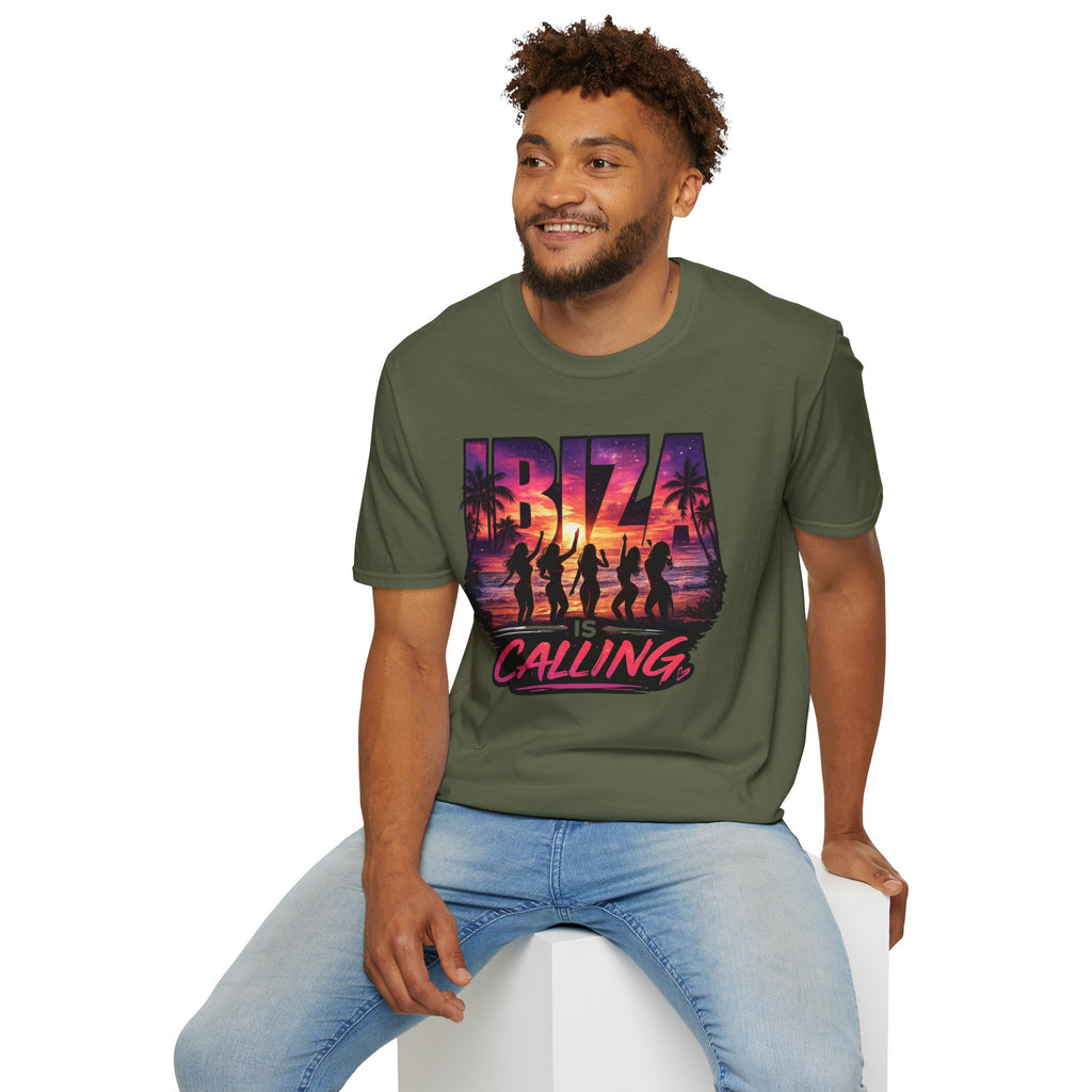 Ibiza is calling beach vesion T-Shirt