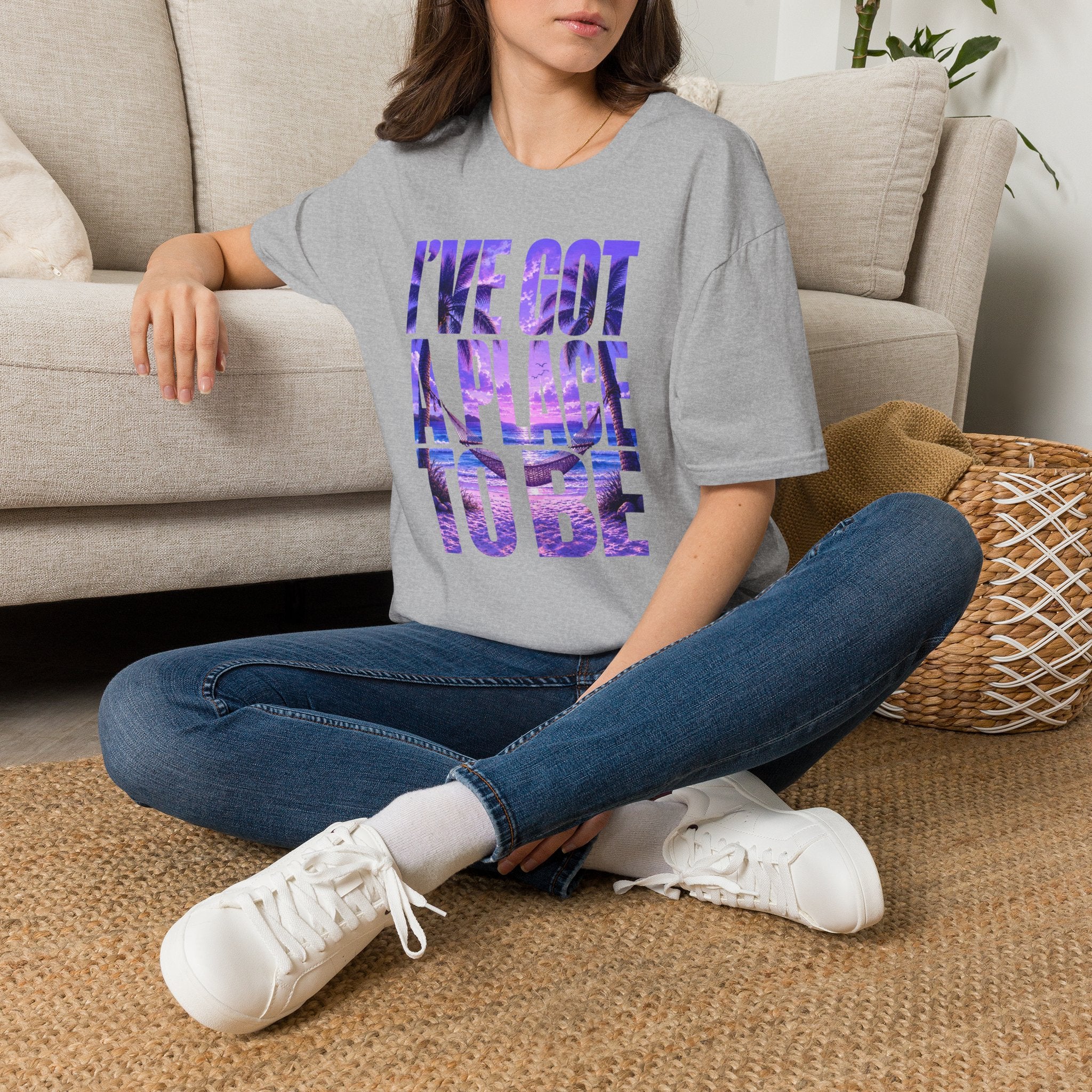 I've got a place to be purple version T-shirt