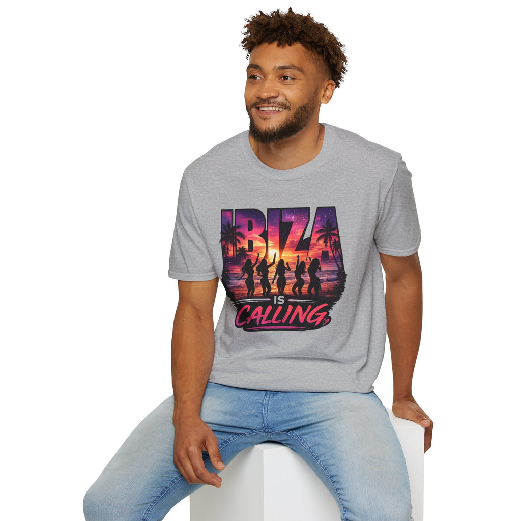 Ibiza is calling beach vesion T-Shirt